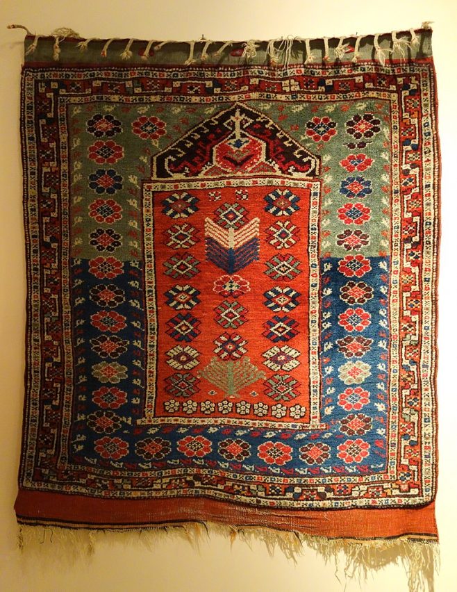 What Is The Meaning Of A Prayer Rug